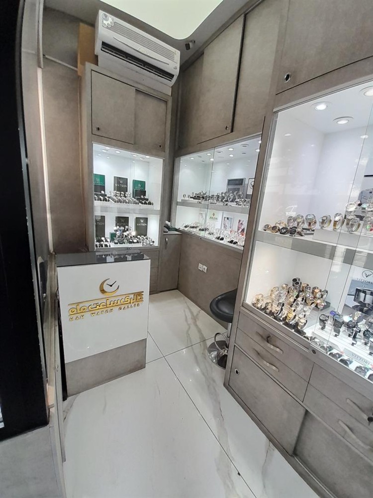 شعبه دوم گالری ساعت ماه - مرکز خرید ارگ تجریش